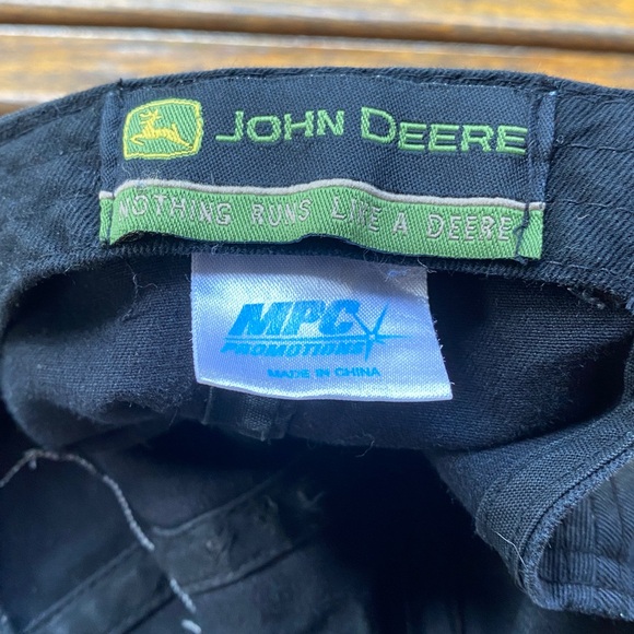 John Deere Black Vintage faded Hat adjustable back strap cap - Picture 12 of 14